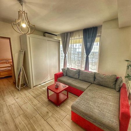 Fancy Apartament Promenada Balcon Panoramic, Parcare, Incalzire Pardoseala, Self Check In Κραϊόβα Εξωτερικό φωτογραφία