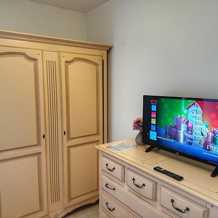 Fancy Apartament Promenada Balcon Panoramic, Parcare, Incalzire Pardoseala, Self Check In Κραϊόβα Εξωτερικό φωτογραφία