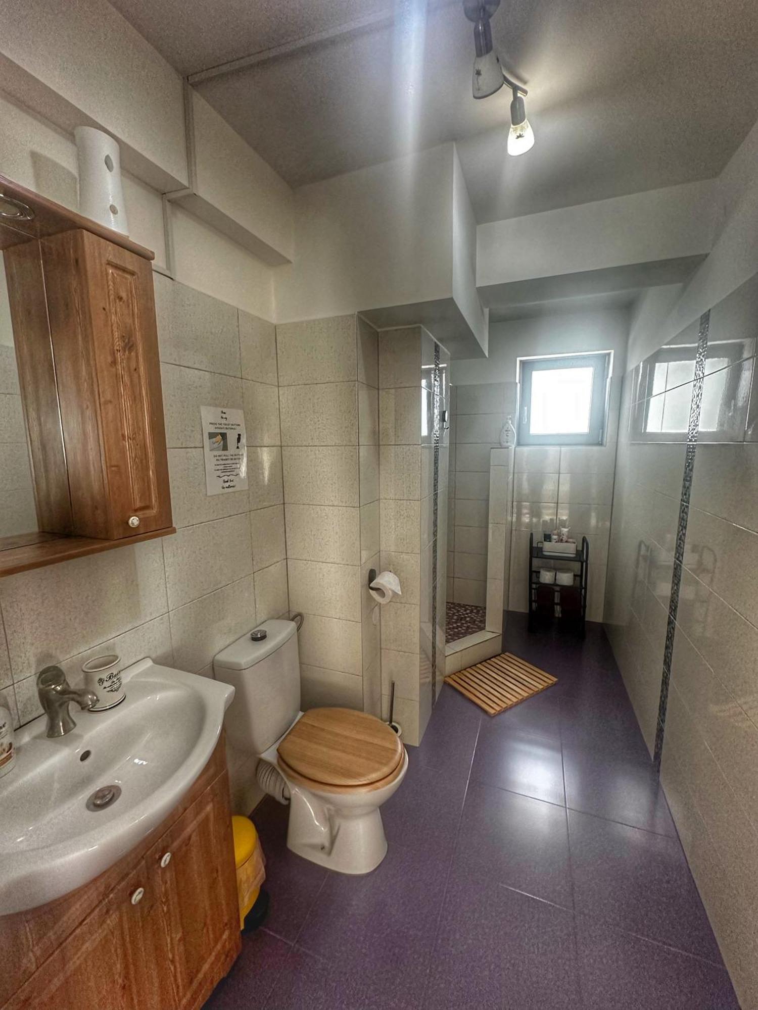 Fancy Apartament Promenada Balcon Panoramic, Parcare, Incalzire Pardoseala, Self Check In Κραϊόβα Εξωτερικό φωτογραφία